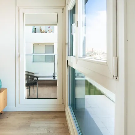 Апартаменты Abora Views, With Terrace, Office And Free Parking For Temporary Лас-Пальмас-де-Гран-Канария